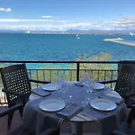 Apartment Blue Bay